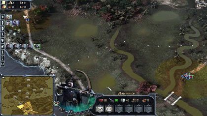 Po stosunkowo krótkiej i łatwej walce, rozdzielamy nasze oddziały: najemnych łuczników oraz szpiega wysyłamy na zachód [#2a], natomiast oddziały najemnych rycerzy - na wschód [#2b] - V. Siła perswazji | Rozdział 2- Wojna Zdobywcy | Gra o tron Początek - Gra o tron: Początek - poradnik do gry