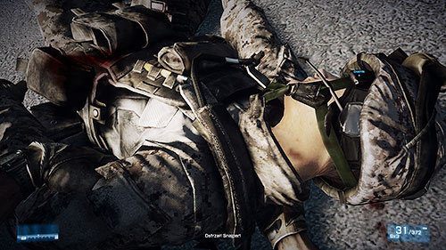 Wkrótce dotrzesz do parkingu, na którym snajper postrzeli twojego kompana - Misja 2- Operacja Łamacz Mieczy | Kampania | Battlefield 3 - Battlefield 3 - poradnik do gry