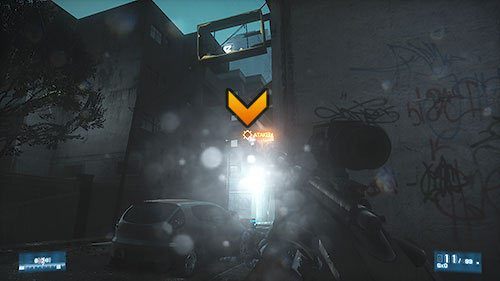 Podążaj za Campo do kolejnych punktów wyznaczonych na mapie i unikaj przeciwników, aż dotrzesz do miejsca w którym będziesz musiał zdjąć strażnika obserwującego ulicę - Misja 9- Nocna Zmiana | Kampania | Battlefield 3 - Battlefield 3 - poradnik do gry