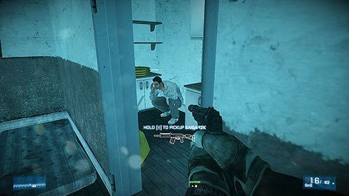 VIP, po którego tutaj przyszliście, chowa się w kuchni - Misja 3- Ewakuacja | Kooperacja | Battlefield 3 - Battlefield 3 - poradnik do gry