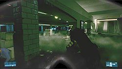 Przemieszczajcie się kolejnymi korytarzami oraz ruchomymi schodami, aż dotrzecie do wagonu metra w którym zobaczycie z daleka znacznik z licznikiem odliczającym w dół - Misja 6- Ostatni Dzwonek | Kooperacja | Battlefield 3 - Battlefield 3 - poradnik do gry