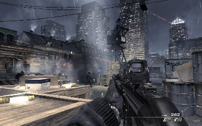 Na końcu będziesz musiał wybić szybę (strzel w nią kilka razy) i przez okno dostać się na ulicę - I- Mind the Gap | Opis przejścia gry | Call of Duty Modern Warfare 3 - Call of Duty: Modern Warfare 3 - opis przejścia i operacje specjalne - poradnik do gry