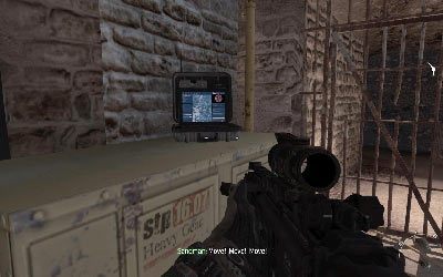 Po oczyszczeniu pomieszczenia spójrz na skrzynię z lewej, na której znajdziesz materiały wywiadowcze #28 - II- Back and Drag | Opis przejścia gry | Call of Duty Modern Warfare 3 - Call of Duty: Modern Warfare 3 - opis przejścia i operacje specjalne - poradnik do gry