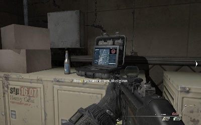 Po uczynieniu tego udaj się do małego składziku z lewej - III- Stronghold | Opis przejścia gry | Call of Duty Modern Warfare 3 - Call of Duty: Modern Warfare 3 - opis przejścia i operacje specjalne - poradnik do gry