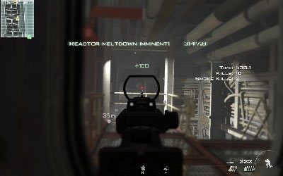 Kiedy uporasz się ze wszystkimi na górze z prawej otworzą się drzwi, przez które wyjdzie marynarz - Over Reactor | Operacje Specjalne | Call of Duty Modern Warfare 3 - Call of Duty: Modern Warfare 3 - opis przejścia i operacje specjalne - poradnik do gry