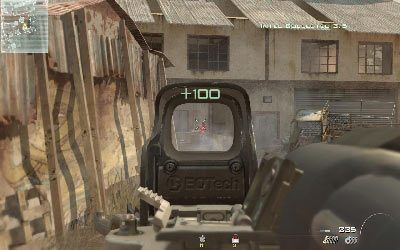 Natomiast z lewej jest budynek wypełniony przeciwnikami, dlatego ukryj się i z tej pozycji wyeliminuj wszystkich - Fatal Extraction | Operacje Specjalne | Call of Duty Modern Warfare 3 - Call of Duty: Modern Warfare 3 - opis przejścia i operacje specjalne - poradnik do gry