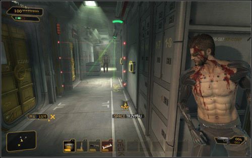 Na górę wdrap się ostrożnie, gdyż rejon ten sprawdzany jest przez jednego z ochroniarzy Belltower - (1) Wariant pokojowy - Ucieknij i znajdź swój sprzęt - Ucieczka z patelni - Deus Ex: Human Revolution - The Missing Link - poradnik do gry