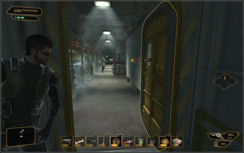 Znajdziesz się przed korytarzem z dwoma strażnikami (2) - (3) Wariant pokojowy - Znajdź port wypadowy - Ucieczka z patelni - Deus Ex: Human Revolution - The Missing Link - poradnik do gry