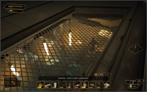 Wspinając się do góry ostatecznie znajdziesz się w kanale wentylacyjnym, którym przejdziesz w pobliże trzech strażników stojących przed windą - Wariant pokojowy - Wybory - Deus Ex: Human Revolution - The Missing Link - poradnik do gry