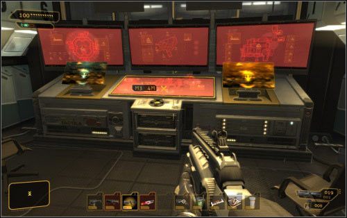 Po wszystkim zamelduj się przy głównym komputerze (2) (na górze) zdejmując blokadę - Wariant agresywny - Wybory - Deus Ex: Human Revolution - The Missing Link - poradnik do gry