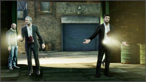 Podchodzimy do drzwi garażowych i wpuszczamy do środka resztę kompanów [1], by wspólnie z nimi rozwiązać zagadkę zniknięcia samochodu - Rozdział 4- Huczny upadek | Opis przejścia Uncharted 3 Oszustwo Drakea - Uncharted 3: Oszustwo Drakea - poradnik do gry