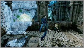Odnajdziemy tutaj sporo różnego rodzaju broni, w tym karabin G-MAL posiadający niewielki zoom - Rozdział 8- Cytadela (1) | Opis przejścia Uncharted 3 Oszustwo Drakea - Uncharted 3: Oszustwo Drakea - poradnik do gry