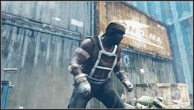 W odpowiednim momencie wciskamy kwadrat by oswobodzić się z więzów i stanąć z piratami do bójki [1] - Rozdział 12- Porwanie (1) | Opis przejścia Uncharted 3 Oszustwo Drakea - Uncharted 3: Oszustwo Drakea - poradnik do gry