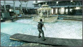 Gdy już zakończymy główne starcie rozprawiamy się z kolejną tym razem standardową falą przeciwników i przechodzimy przez czerwone wrota [1] - Rozdział 14- W poszukiwaniu guza | Opis przejścia Uncharted 3 Oszustwo Drakea - Uncharted 3: Oszustwo Drakea - poradnik do gry