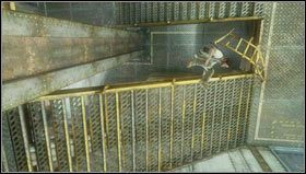 Jak tylko wypłyniemy na powierzchnię podpływamy w stronę czerwonego światła [1] i wspinamy się do niego po skrzyniach - Rozdział 15- Pływaj albo giń | Opis przejścia Uncharted 3 Oszustwo Drakea - Uncharted 3: Oszustwo Drakea - poradnik do gry