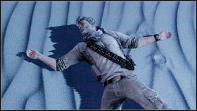 Po kolejnej kompresji czasu podchodzimy do czerwonej skały rzucające odrobinę cienia [1] - Rozdział 18- Rubal Khali | Opis przejścia Uncharted 3 Oszustwo Drakea - Uncharted 3: Oszustwo Drakea - poradnik do gry