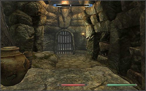 ZANIM opuścisz to miejsce podejdź do pobliskiej tablicy celem poznania nowego Słowa Mocy - Życie, Szept Aury - Przyczajone zło | Questy poboczne w Skyrim - Skyrim - poradnik, mapy, questy