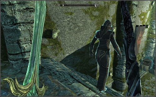 Wejdź na górne piętro zamku i kieruj się do cel ze skazańcami - Zaginiony w akcji | Questy poboczne w Skyrim - Skyrim - poradnik, mapy, questy