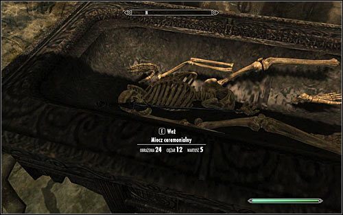 Powróć do głównej południowej sali i dla odmiany wybierz teraz korytarz biegnący na północny-wschód - Zamknięte usta | Questy poboczne w Skyrim - Skyrim - poradnik, mapy, questy