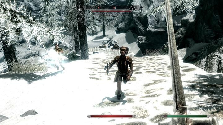 Szlak do miasta jest dość bezpieczny - czeka cię walka ze słabymi wrogami. - Visit Bruma | Zadania w grze | Skyrim - Skyrim - poradnik, mapy, questy