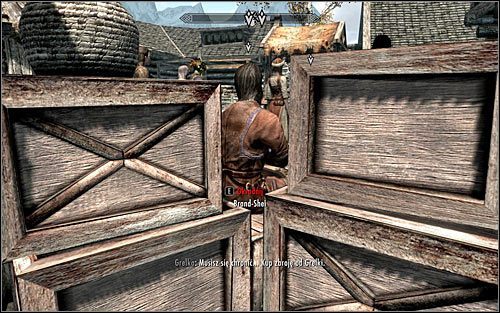 Powróć teraz do miejsca, w którym Brynjolf wygłasza przemówienie i ustaw się w pokazanym na powyższym screenie miejscu, a więc za plecami handlarza Brand-Shei - Dokonanie kradzieży | Za obopólną korzyścią | Solucja Skyrim - Skyrim - poradnik, mapy, questy