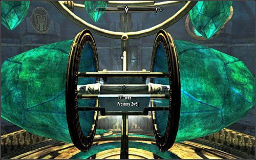 Zanim wybierzesz się po zwój podejdź do piedestału na leksykon i podnieś naładowany runiczny leksykon - Odnalezienie Prastarego Zwoju (2) | Pradawna wiedza | Solucja Skyrim - Skyrim - poradnik, mapy, questy