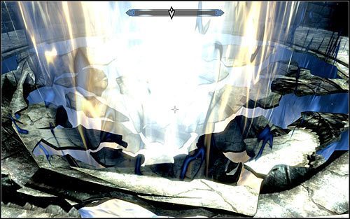 Jeżeli udało Ci się dobiec do portalu zanim Nahkriin go zamknął, to od razu przeniesiesz się do Sovngardu - Przejście przez portal | Gniazdo Pożeracza Światów | Solucja Skyrim - Skyrim - poradnik, mapy, questy