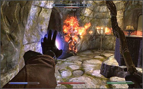 Przygotuj się, bo przez okoliczne ściany przebiją się wkrótce draugry (powyższy screen) - W podziemiach Saarthal (2) | Questy poboczne w Skyrim - Skyrim - poradnik, mapy, questy