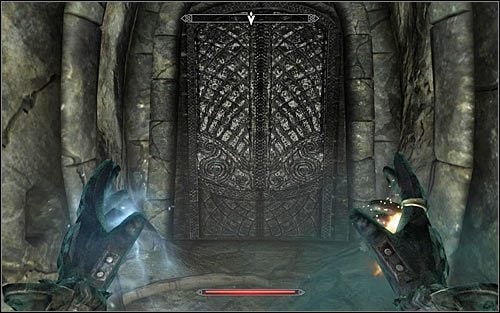 Po kilku chwilach powinien do Ciebie ponownie dołączyć Tolfdir, tak więc warto na niego zaczekać - W podziemiach Saarthal (3) | Questy poboczne w Skyrim - Skyrim - poradnik, mapy, questy