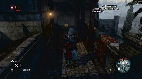 Leży między drzwiami, a kamiennym murkiem - Bayezid District/Arsenal (01-15) | Skrzynie ze skarbami AC Revelations - Assassins Creed: Revelations - poradnik do gry