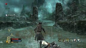 Wtedy albo korzystaj nadal z ataku dystansowego (o ile masz amunicję, a jeśli nie - poniszcz kapliczki w tym miejscu), albo podbiegnij do Władcy Upiorów i walcz z nim wręcz - Wzgórza Kurhanów (2) | Rozdział 2 | Władca Pierścieni Wojna na Północy - Władca Pierścieni: Wojna na Północy - poradnik do gry