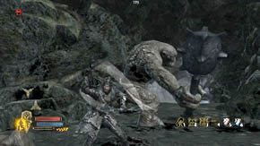 Unikaj ciosów trolli i nie pozwól, aby któryś cię powalił - korzystaj z mikstur leczniczych - Wysokie Wrzosowiska (2) | Rozdział 3 | Władca Pierścieni Wojna na Północy - Władca Pierścieni: Wojna na Północy - poradnik do gry