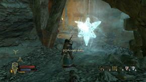 W następnej wieży (jest tu dużo krwi i mięsa) po lewej znajdziesz skrzynię - Wnętrze góry | Rozdział 4 | Władca Pierścieni Wojna na Północy - Władca Pierścieni: Wojna na Północy - poradnik do gry