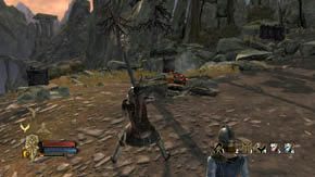 Po niedługiej wędrówce dotrzesz do grzyba po lewej i miejsca, z którego będziesz musiał zeskoczyć - Góry Szare (1) | Rozdział 6 | Władca Pierścieni Wojna na Północy - Władca Pierścieni: Wojna na Północy - poradnik do gry