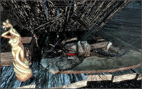 Zdecydowanie polecam zaczekać na nastanie nocy, bo Deekus powinien się wtedy udać na spoczynek - Zlecenie- Zabij Deekusa | Zadania Mrocznego Bractwa | Solucja Skyrim - Skyrim - poradnik, mapy, questy