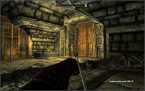 Docelowo powinieneś dotrzeć do bramy pilnowanej przez pojedynczego wartownika (powyższy screen) - Zlecenie- Zabij Malurila | Zadania Mrocznego Bractwa | Solucja Skyrim - Skyrim - poradnik, mapy, questy