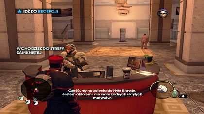 Po wejściu do budynku, nieogarnięty recepcjonista puszcza nas dalej - Powrót Nyte Blaydea | Kampania Saints Row The Third - Saints Row: The Third - poradnik do gry