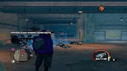 Wewnątrz głównego holu zastaniemy agentów STAG odpierających atak Deckerów - Nauka komputera | Kampania Saints Row The Third - Saints Row: The Third - poradnik do gry