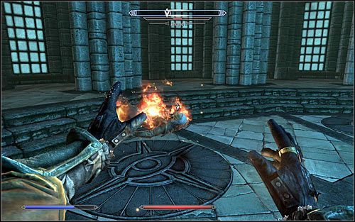 Możesz na jakiś czas schować laskę do inwentarza i wybrać dowolne bronie lub czary - Oko Magnusa | Questy Akademii w Zimowej Twierdzy | Solucja Skyrim - Skyrim - poradnik, mapy, questy