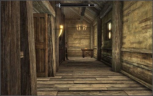 Tutaj również nie powinieneś mieć większych problemów - znajduje się tu ledwie trzech strażników, których można w dodatku łatwo przechytrzyć, przechodząc przez pokoje znajdujące się poza zasięgiem ich wzroku - W otwarte karty | Questy Gildii Złodziei | Solucja Skyrim - Skyrim - poradnik, mapy, questy