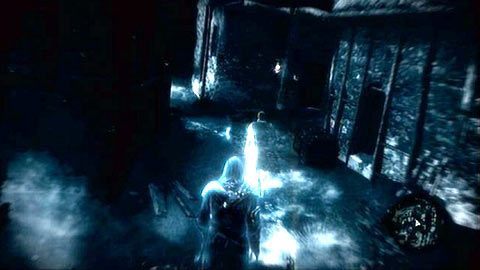 Aby zobaczyć kierunek, w którym musisz udać się dalej, użyj Zmysłu Orła i podążaj za wspomnieniem przywódcy żołnierzy - Sekwencja 1 - Niczym powrót do domu (5) | Opis przejścia - Assassins Creed: Revelations PC - kompletny poradnik do gry