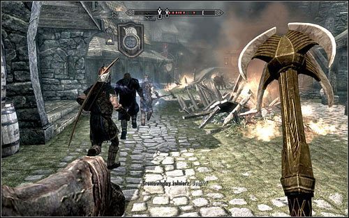 Walki rozpoczną się tuż po tym jak wkroczysz do miasta (powyższy screen) - Bitwa o miasto Samotnia | Questy buntu Gromowładnych | Solucja Skyrim - Skyrim - poradnik, mapy, questy