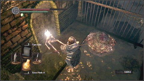 Teraz wracamy do rozwidlenia i udajemy się do kolejnego szerokiego kanału z kolumnami po bokach - Depths (3) | Opis przejścia Dark Souls - Dark Souls - poradnik do gry