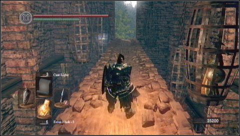 Jeszcze raz wracamy do pomieszczenia, w którym są ładowane kule - Sens Fortress (3) | Opis przejścia Dark Souls - Dark Souls - poradnik do gry