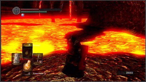 Kiedy Demon znajdzie się na lądzie zacznie atakować uderzeniem na wprost - Centipede Demon | Jak zabić bossa w Dark Souls - Dark Souls - poradnik do gry