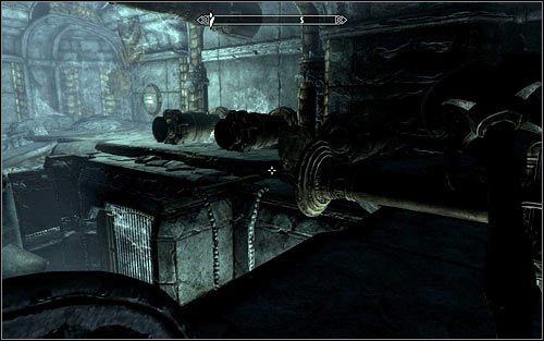 Kieruj się teraz na południe, eliminując po drodze krasnoludzkiego pająka i następnie skręcając na wschód - Zachowanie treści Pradawnego Zwoju (1) | Okno do świata duchów | Solucja Skyrim - Skyrim - poradnik, mapy, questy