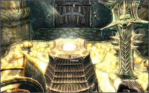 Ruszaj w stronę południowego pomieszczenia - Oczyszczenie świątyni z sił zła (2) | Przedświt | Solucja Skyrim - Skyrim - poradnik, mapy, questy