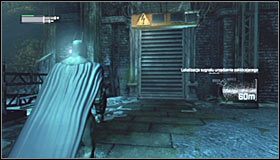 Możesz iść dalej na wschód, wykonując po drodze skok i docierając do nowej grupy bandytów #1 - Wyłącz ostatnie, podziemne urządzenie zakłócające Pingwina | Główny wątek - Batman: Arkham City - poradnik do gry