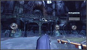 Zignoruj wskazania mapy, mówiące o tym, że ostatni dwaj zakładnicy są przetrzymywani na wschód stąd i wybierz się teraz na południe #1 - Uratuj pozostałych tajnych policjantów w muzeum (2) | Główny wątek - Batman: Arkham City - poradnik do gry