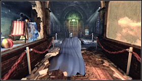 Możesz już dokończyć przeprawę na zachód i następnie skorzystać z haka w celu przedostania się na górny balkonik #1 - Spotkaj się z Pingwinem w Iceberg Lounge | Główny wątek Batman Arkham City - Batman: Arkham City - poradnik do gry